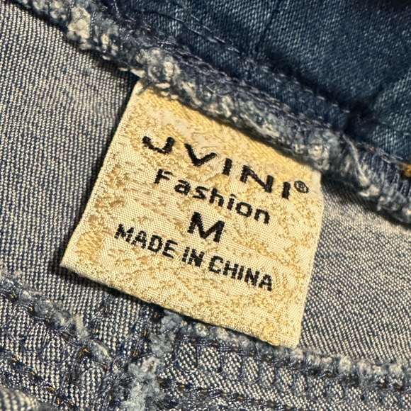 JVINI Distressed Jeans - Picture 3 of 4